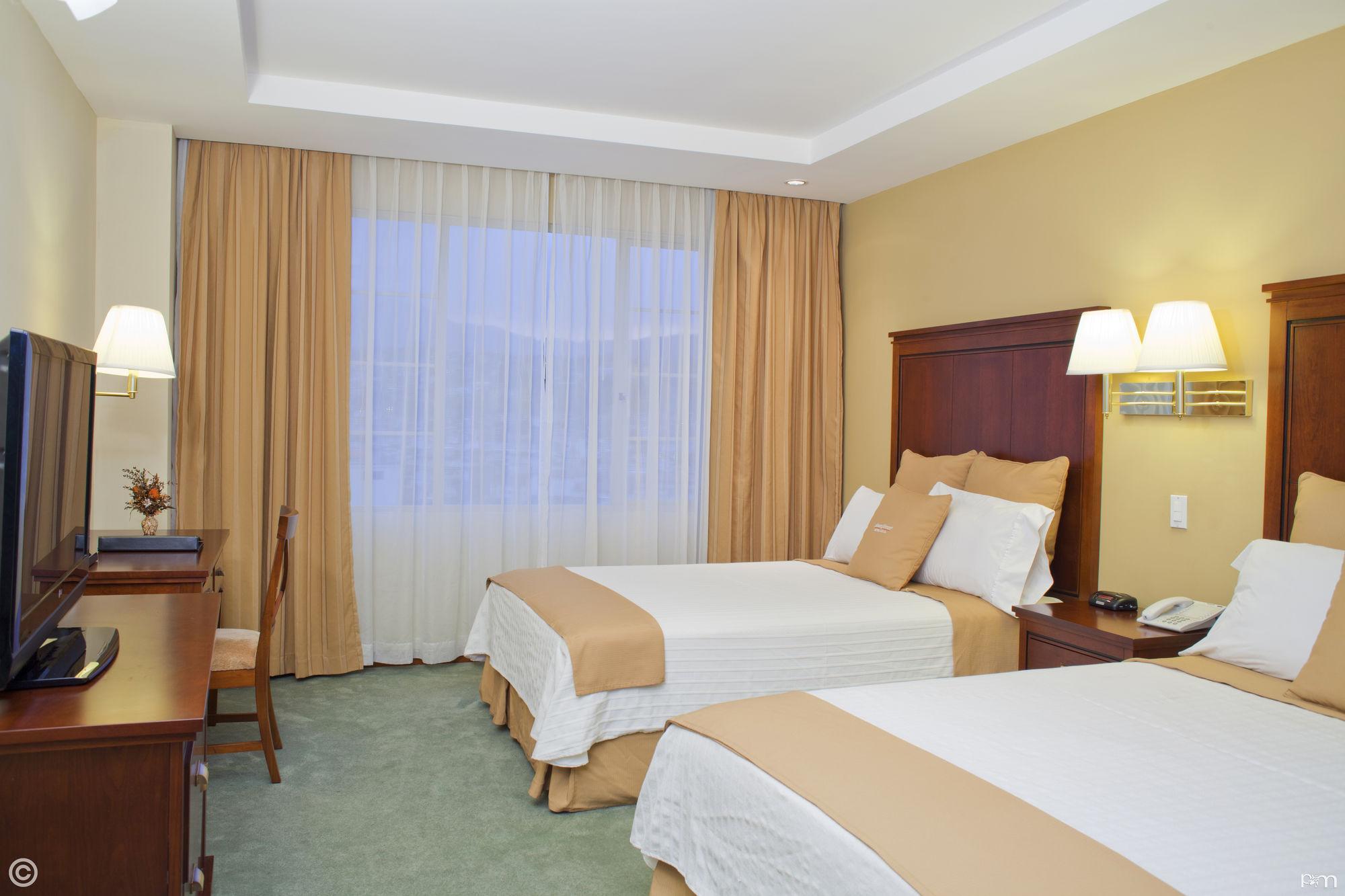 Sonesta Hotel 5*
